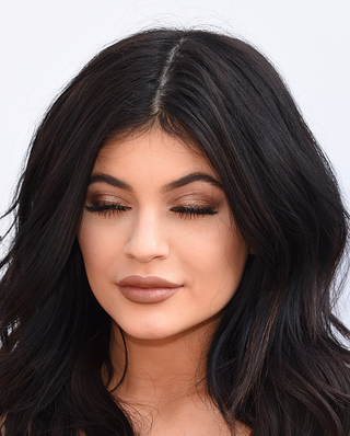 Illustration for article titled Kim Kardashian Is Having a Boy Because She Only Implanted Male Embryos